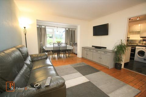 3 bedroom terraced house to rent, Valley Road, Wivenhoe, Essex, CO7