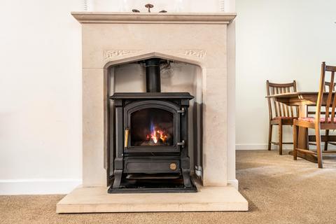 47 Elmleigh, Midhurst, GU29 9EZ
