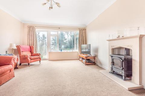 47 Elmleigh, Midhurst, GU29 9EZ
