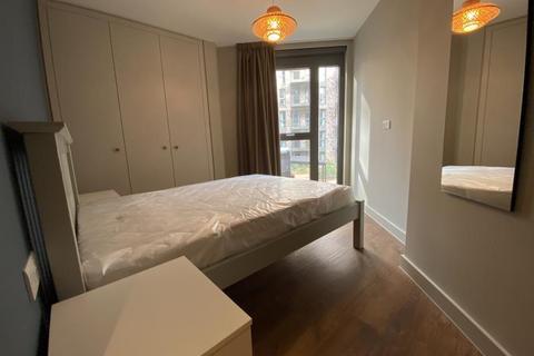 3 bedroom apartment to rent, Heward, Canada Gardens, Wembley Park