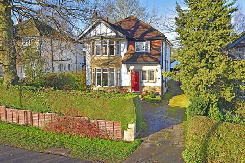 145 Hookstone Road, Harrogate, HG2 8QJ