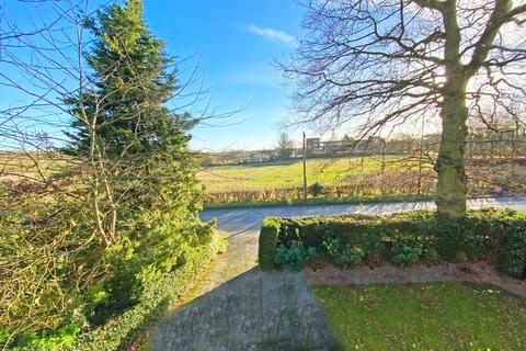 145 Hookstone Road, Harrogate, HG2 8QJ