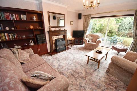 32 Dovedale Avenue, Shirley, Solihull, B90 2AP