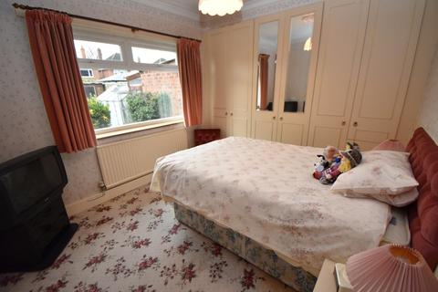 32 Dovedale Avenue, Shirley, Solihull, B90 2AP