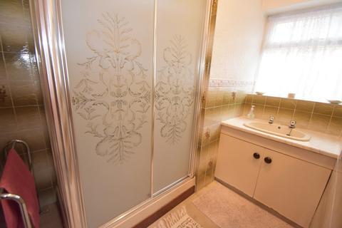 32 Dovedale Avenue, Shirley, Solihull, B90 2AP