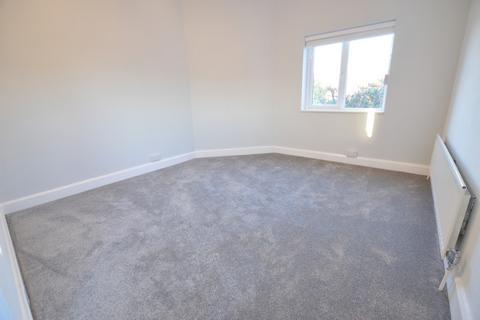 2 bedroom apartment to rent, Rutland Road