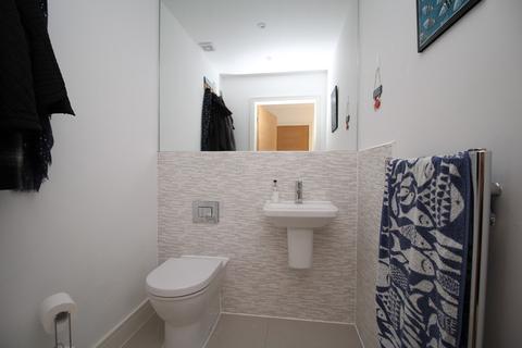 49 Adams Close, Poole, BH15 4FF