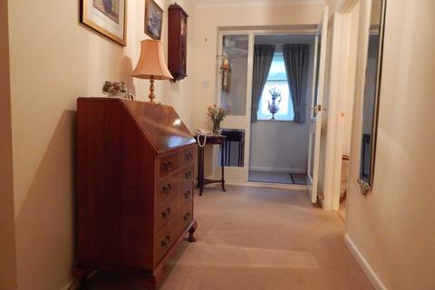 32 Newbery Close, Colyton, EX24 6TJ