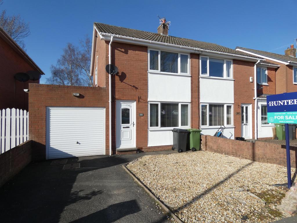 Yewdale Road, Carlisle, CA2 7SD 2 bed semidetached house £132,500