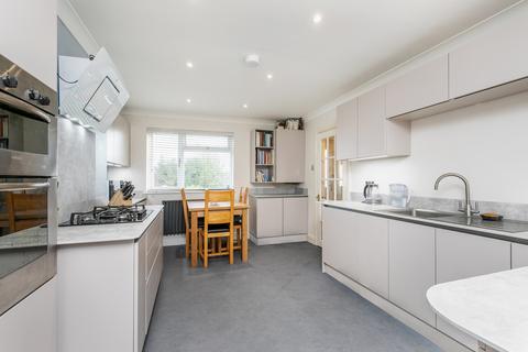 10 Grange Close, Winchester, SO23 9RS
