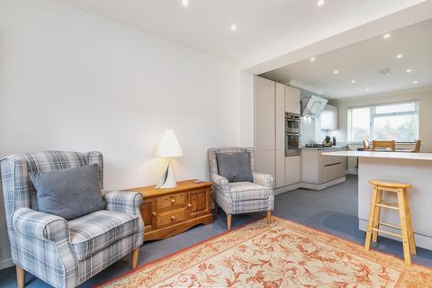10 Grange Close, Winchester, SO23 9RS