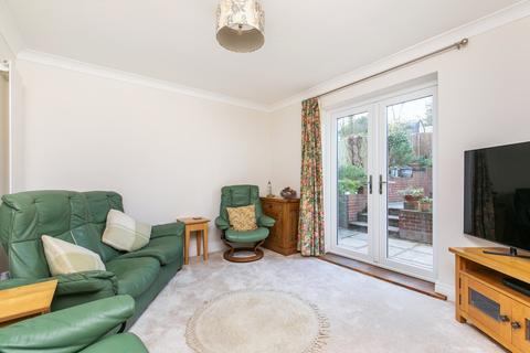 10 Grange Close, Winchester, SO23 9RS
