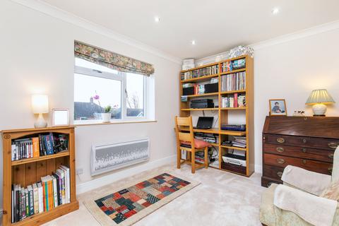 10 Grange Close, Winchester, SO23 9RS