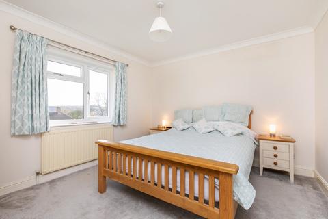 10 Grange Close, Winchester, SO23 9RS
