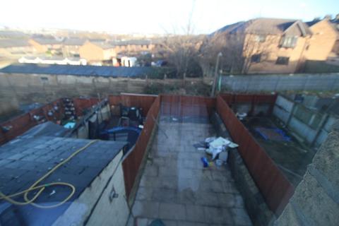 22 Barnard Road, Bradford, BD4 7ED