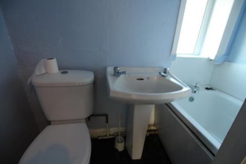 22 Barnard Road, Bradford, BD4 7ED
