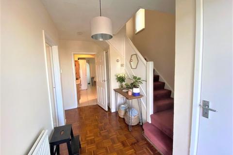 36 The Sanctuary, Cardiff, CF5 4RX