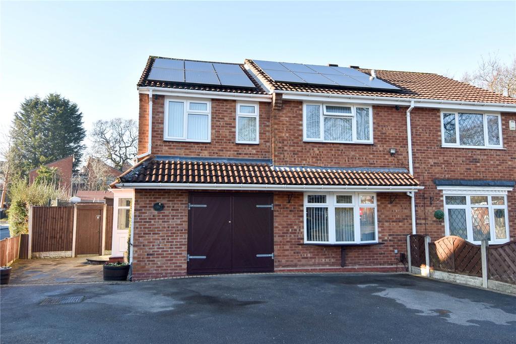 Rea Valley Drive, Northfield, Birmingham, B31 4 bed semidetached house