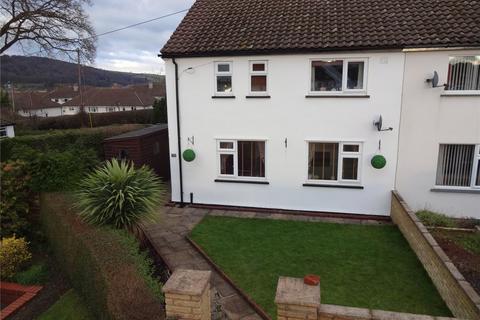 73 Caegwyn, Llanidloes, SY18 6DR