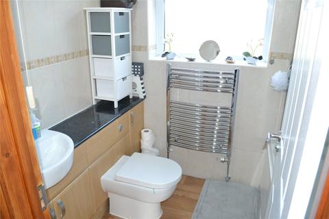 73 Caegwyn, Llanidloes, SY18 6DR