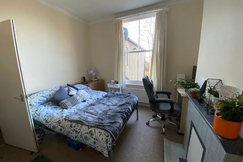3 bedroom maisonette to rent - De Montfort Road, Brighton, East Sussex, BN2 3AW