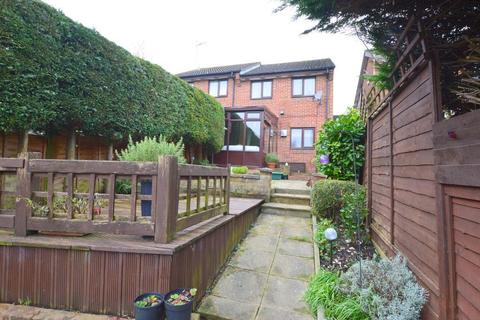 22 Greenriggs, Luton, LU2 9TQ