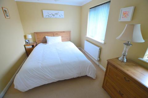 22 Greenriggs, Luton, LU2 9TQ