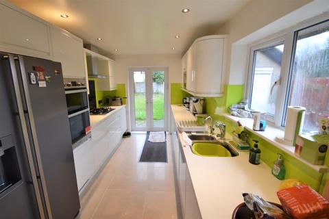 11 Beachcroft Road, Wirral, CH47 6BD