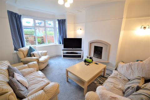 11 Beachcroft Road, Wirral, CH47 6BD