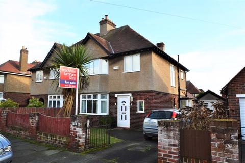 11 Beachcroft Road, Wirral, CH47 6BD