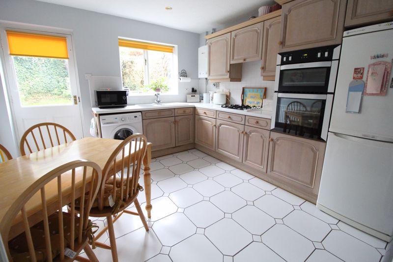 Broomleigh Close, Bebington 4 bed detached house £299,950