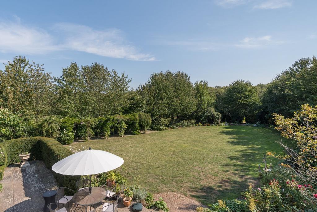 Terrace &amp; Garden