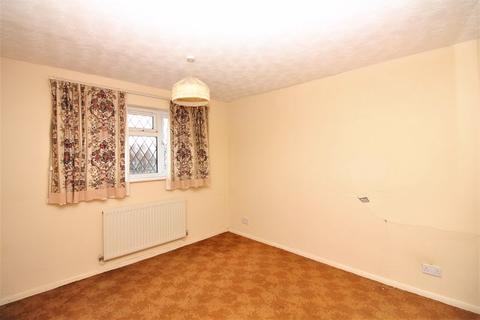 8 Barberry Drive, Chard, TA20 1HR