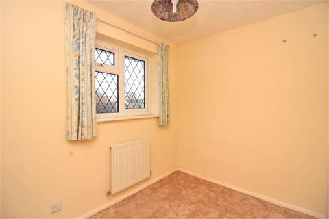 8 Barberry Drive, Chard, TA20 1HR