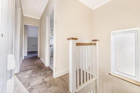 7 Waverley Way, Carshalton, SM5 3LQ