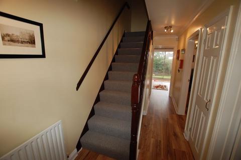5 Romagne Close, Horndon On The Hill, Stanford-le-hope, SS17 8LH