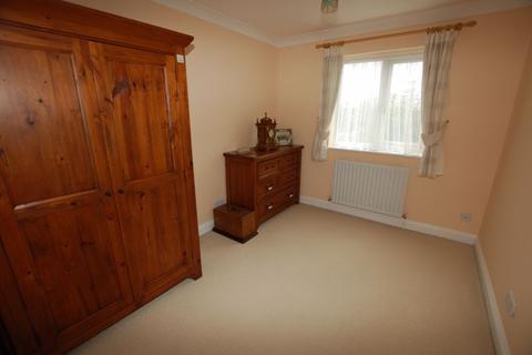 5 Romagne Close, Horndon On The Hill, Stanford-le-hope, SS17 8LH