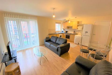 2 bedroom apartment to rent, Hessel Street, Salford