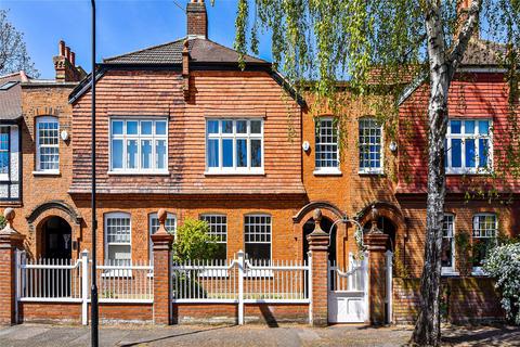 5 Ramillies Road, London, W4 1JW
