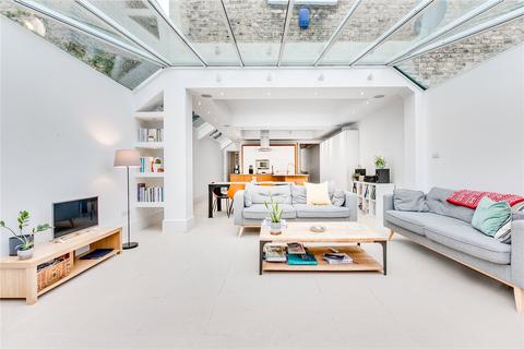 8 Rectory Road, London, SW13 0DT