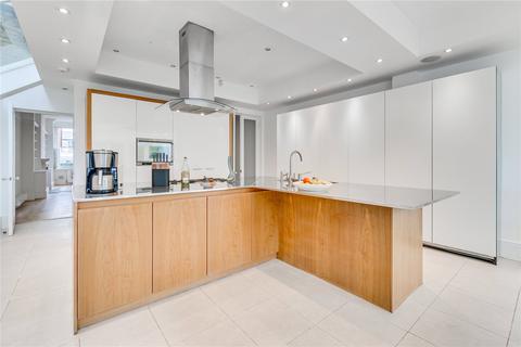 8 Rectory Road, London, SW13 0DT