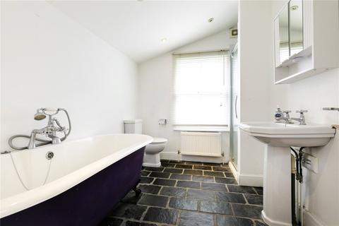 2 bedroom terraced house to rent, Whistler Street, London, N5