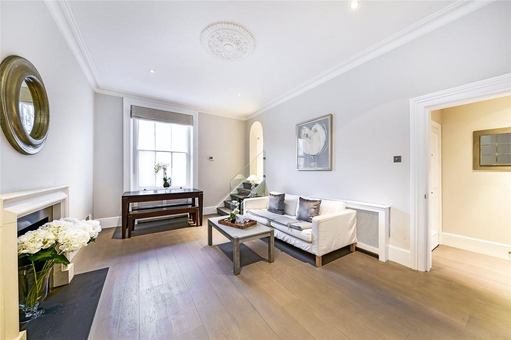 Southwell Gardens, London, SW7 2 bed apartment £1,250,000