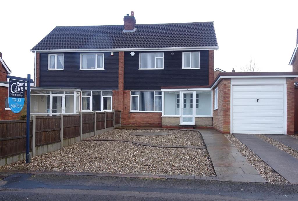 Northgate, Aldridge, Walsall, WS9 8QF 3 bed semidetached house £995