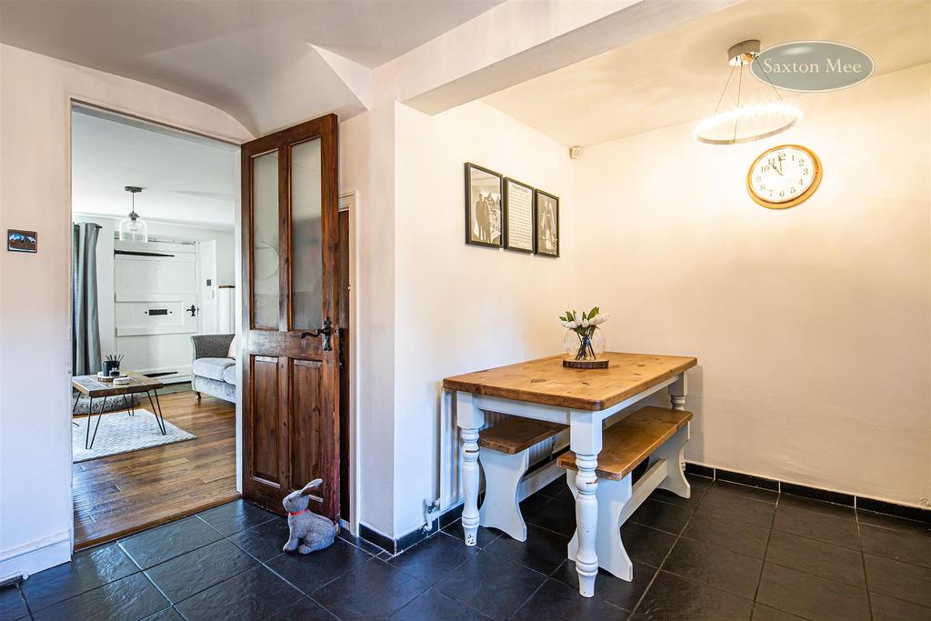 Wath Road, Elsecar, Barnsley 2 bed cottage for sale £150,000