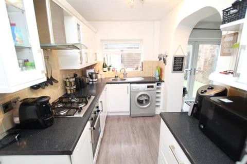 18 Lichfield Mount, Bradford, BD2 1NX