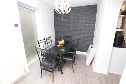 18 Lichfield Mount, Bradford, BD2 1NX