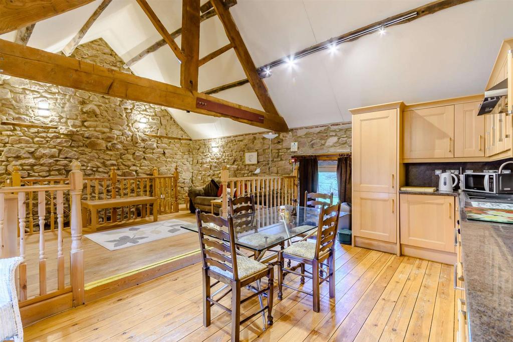 Barn FF Kitchen