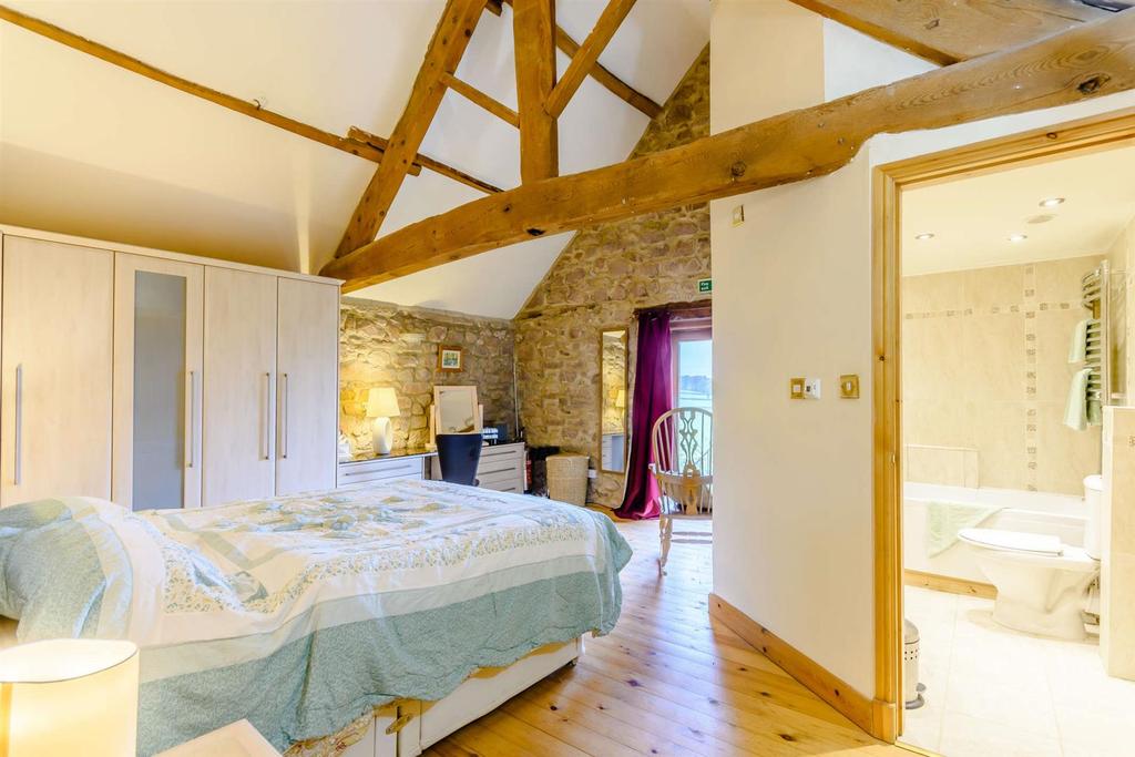 Barn FF Main Bedroom