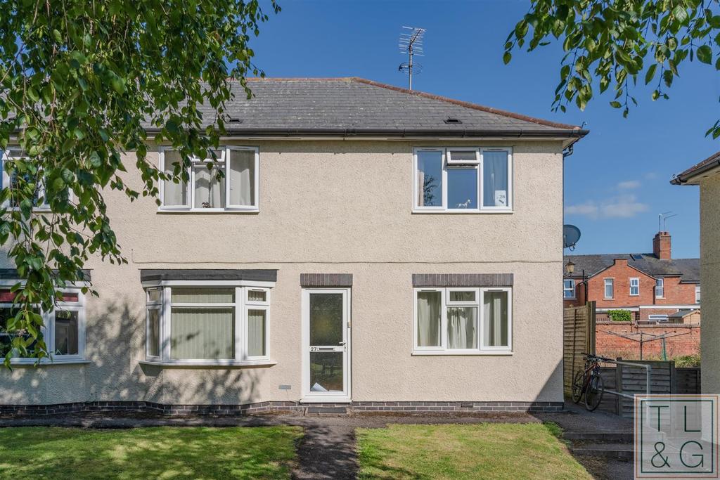 Greenhill Gardens, Evesham 2 bed £105,000